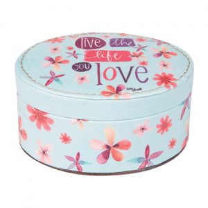 Live Life U Love Fashion Box
