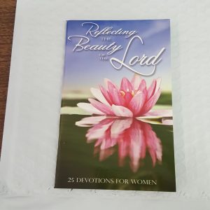 Devotional Book & Pen -  Reflecting The Beauty Of The Lord