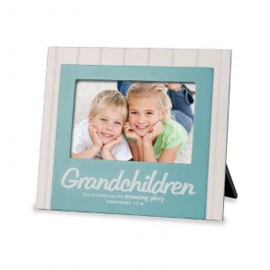 Frame-mdf-beadboard-grandchildren-aqua